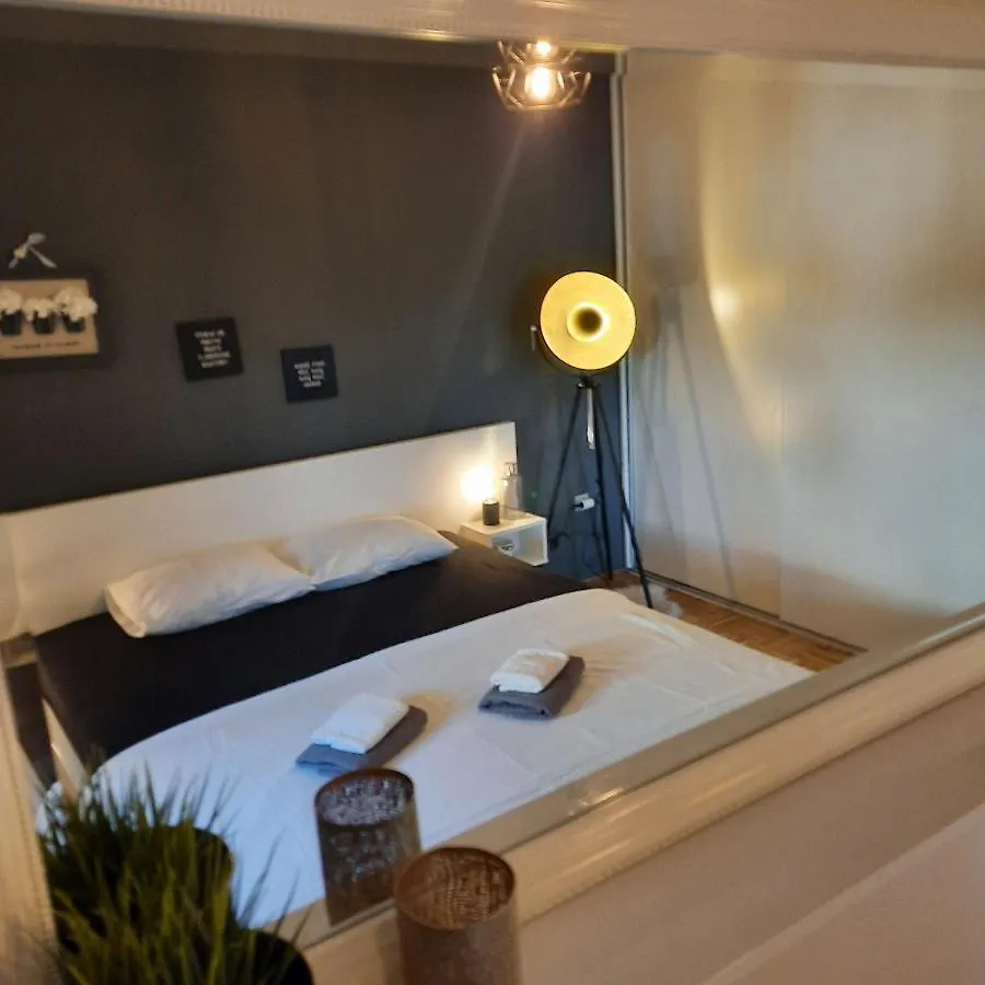 Apartment N&B Zadar